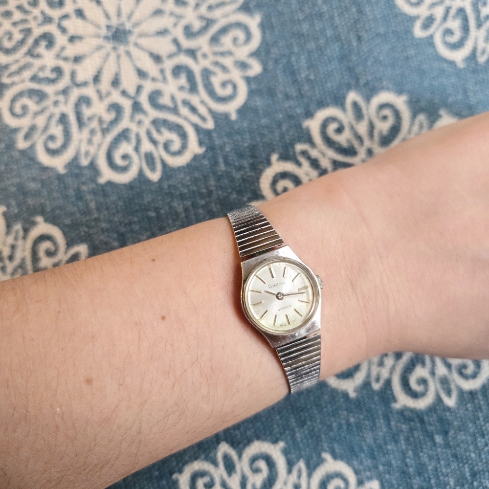 Vintage Armitron Classic Silver Watch